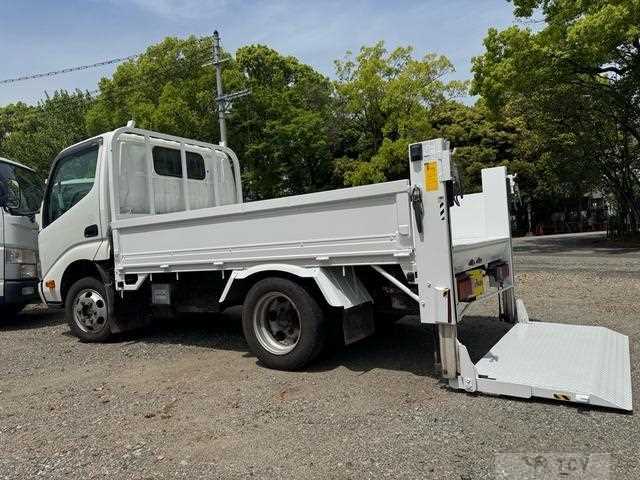 2014 Toyota Dyna Truck