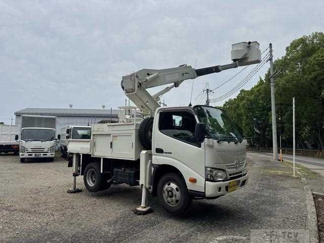 2018 Hino Dutro