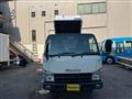 2012 Isuzu Elf Truck