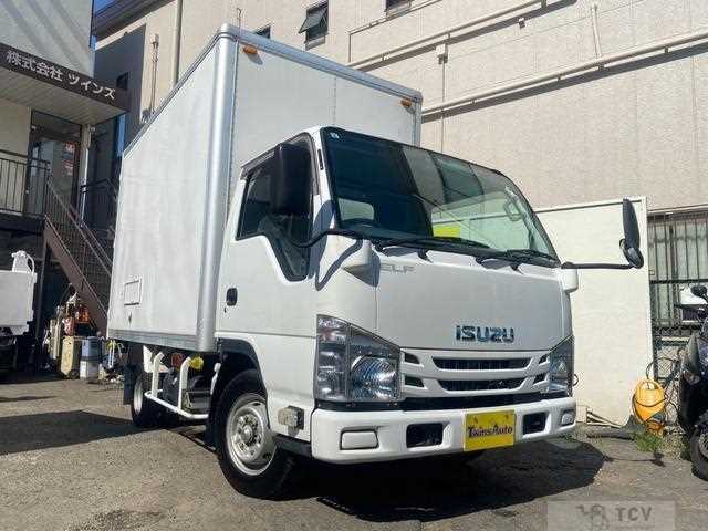 2017 Isuzu Elf Truck