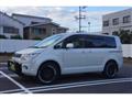 2015 Mitsubishi Delica D5