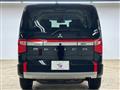 2025 Mitsubishi Delica D5