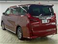 2022 Toyota Alphard Hybrid