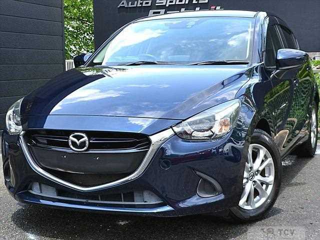 2016 Mazda Demio
