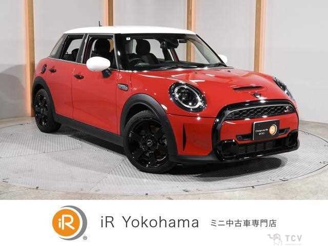 2022 BMW MINI