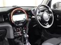2017 BMW MINI
