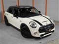 2017 BMW MINI