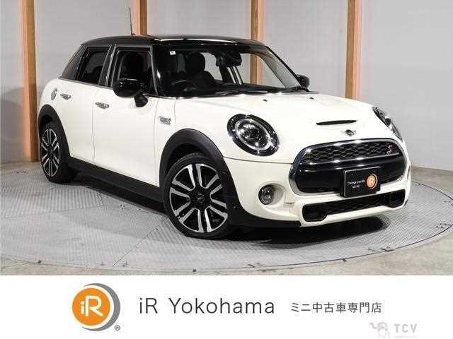 2020 BMW MINI