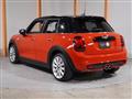 2021 BMW MINI