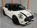 2017 BMW MINI