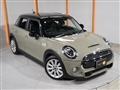 2018 BMW MINI