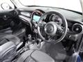2019 BMW MINI