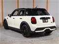 2022 BMW MINI
