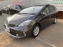 2012 Toyota PRIUS α