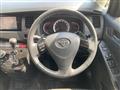 2011 Toyota Isis