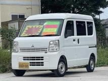 2016 Mitsubishi Minicab Van