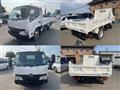2013 Hino Dutro