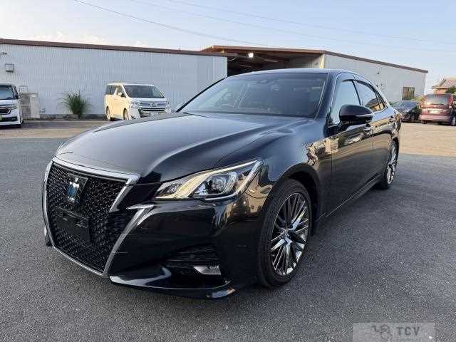 2016 Toyota Crown Hybrid