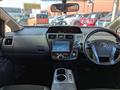 2013 Toyota PRIUS α