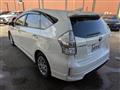 2013 Toyota PRIUS α