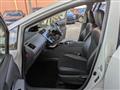 2013 Toyota PRIUS α