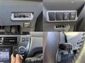 2013 Toyota PRIUS α