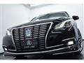 2017 Toyota Crown Hybrid