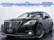 2017 Toyota Crown Hybrid
