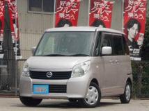 2013 Nissan ROOX