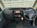 2012 Daihatsu Tanto