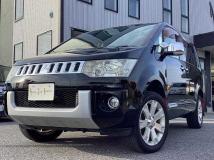 2009 Mitsubishi Delica D5