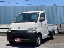 2013 Toyota Liteace Truck
