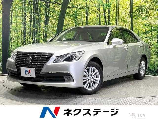 2014 Toyota Crown
