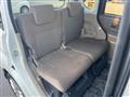 2012 Daihatsu Tanto