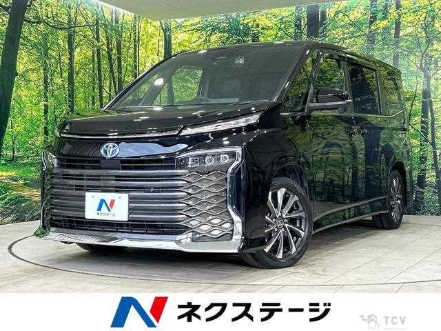 2022 Toyota Voxy