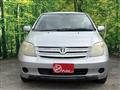 2002 Toyota IST