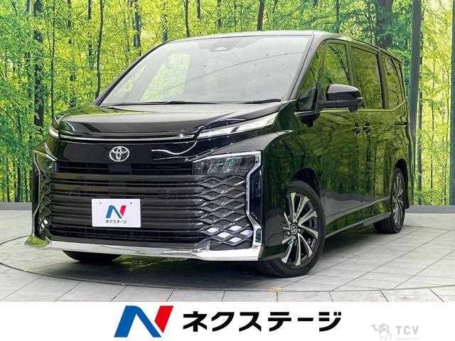 2023 Toyota Voxy