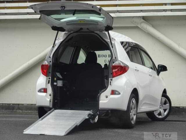 2011 Toyota Ractis