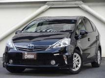 2013 Toyota PRIUS α