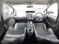 2013 Toyota PRIUS α
