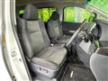 2011 Toyota Alphard G