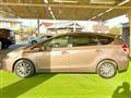 2015 Toyota PRIUS α