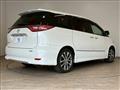 2016 Toyota Estima
