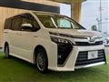 2017 Toyota Voxy