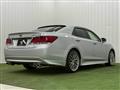 2013 Toyota Crown Hybrid