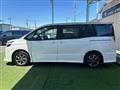 2017 Toyota Voxy