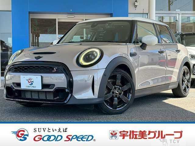 2022 BMW MINI