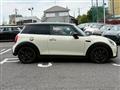 2021 BMW MINI