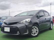2015 Toyota PRIUS α