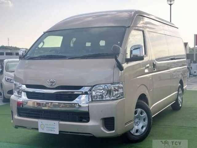 2025 Toyota Hiace Wagon